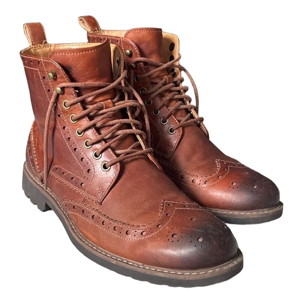 Clarks 1825 Men Brown Leather Wingtip Brogue Lug Sole Boots Size 11.5 M Preppy